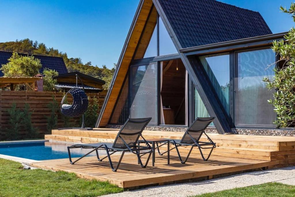 Villa Zeytin Havuzlu Jakuzili Fethiye Exteriör bild